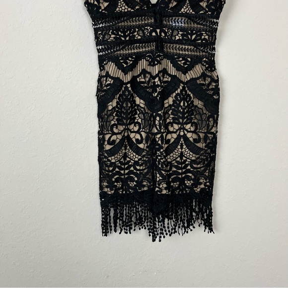 Saylor Black Lace Mini Dress Size Medium - Picture 4 of 8